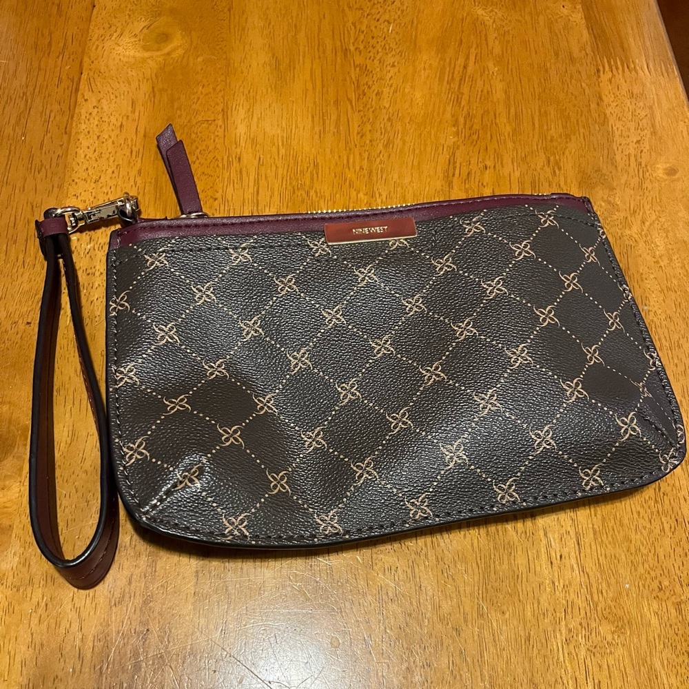 Nine West Astoria wristlet.